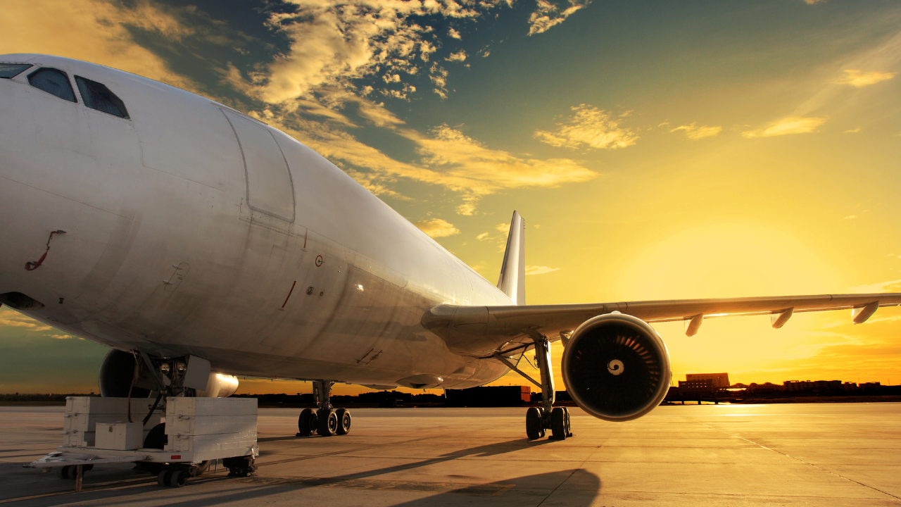 Como fica o setor aéreo diante de fatores externos?